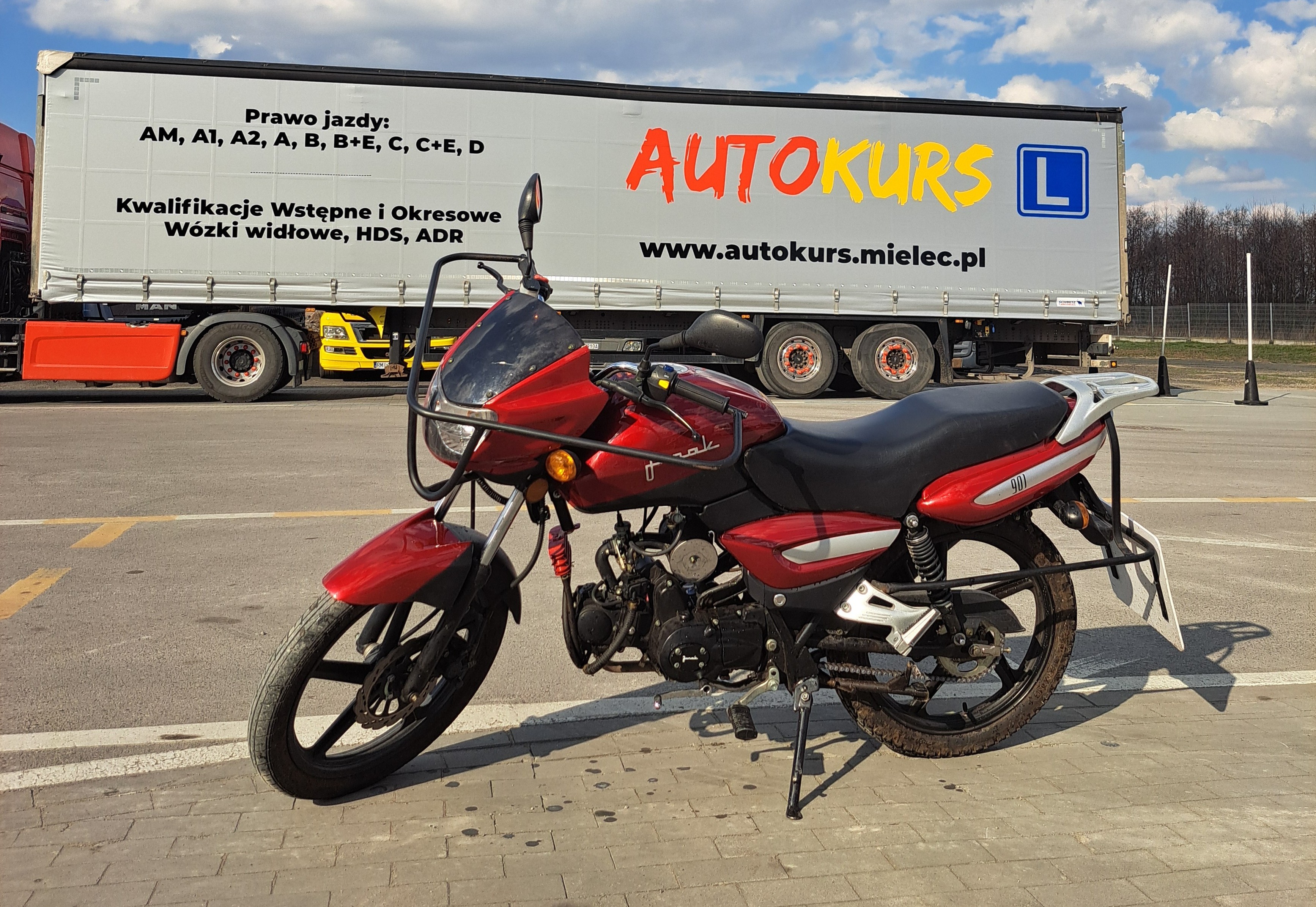 Junak 901